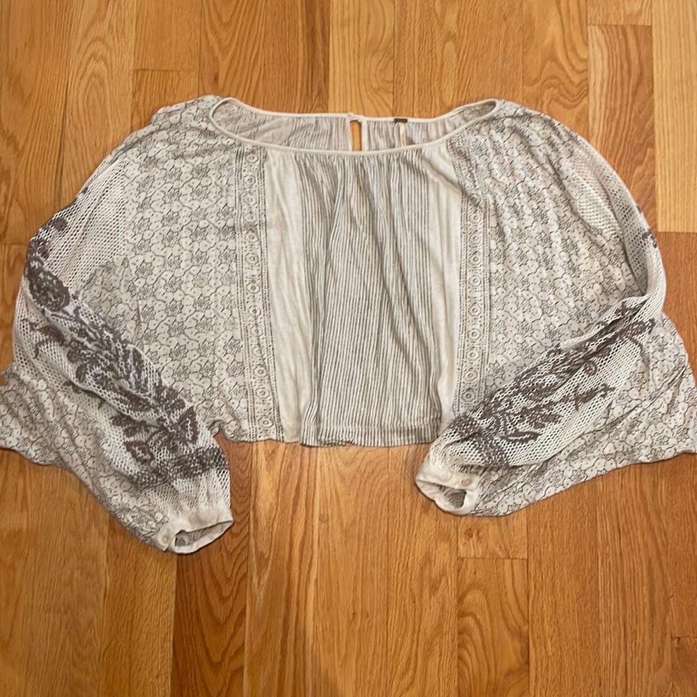 Cropped long sleeve